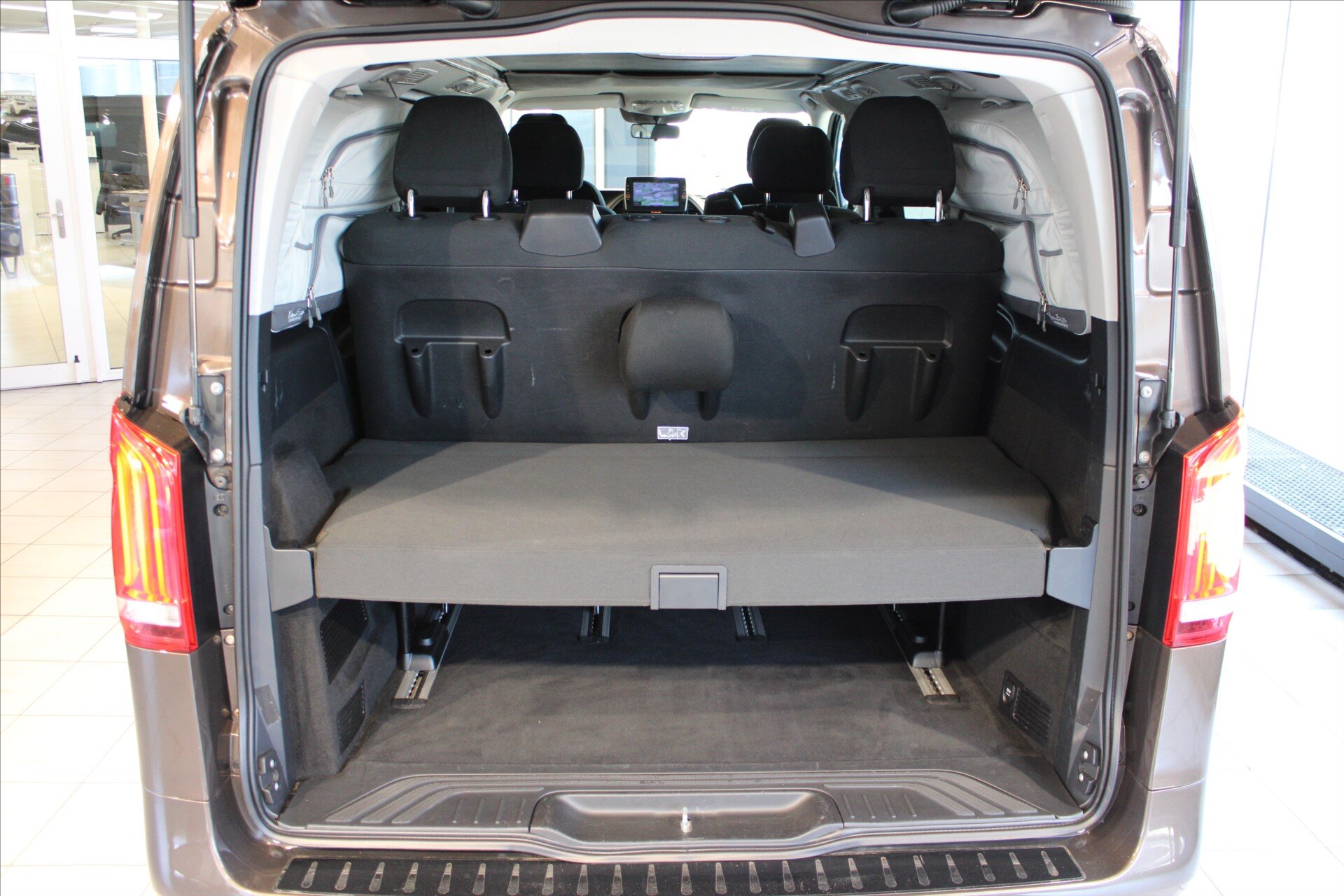 Mercedes-Benz Vito MPV 2,1 l 140 kw