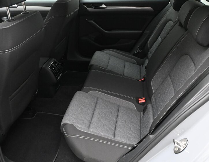 Volkswagen Passat Kombi 2,0 l 110 kw