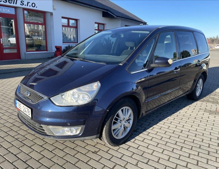 Ford Galaxy 33