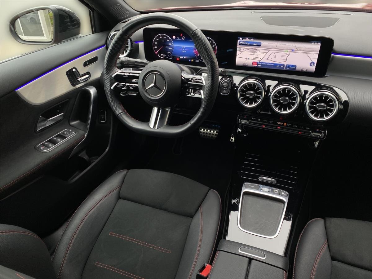 Mercedes-Benz Třídy A Sedan 1,3 l 100 kw