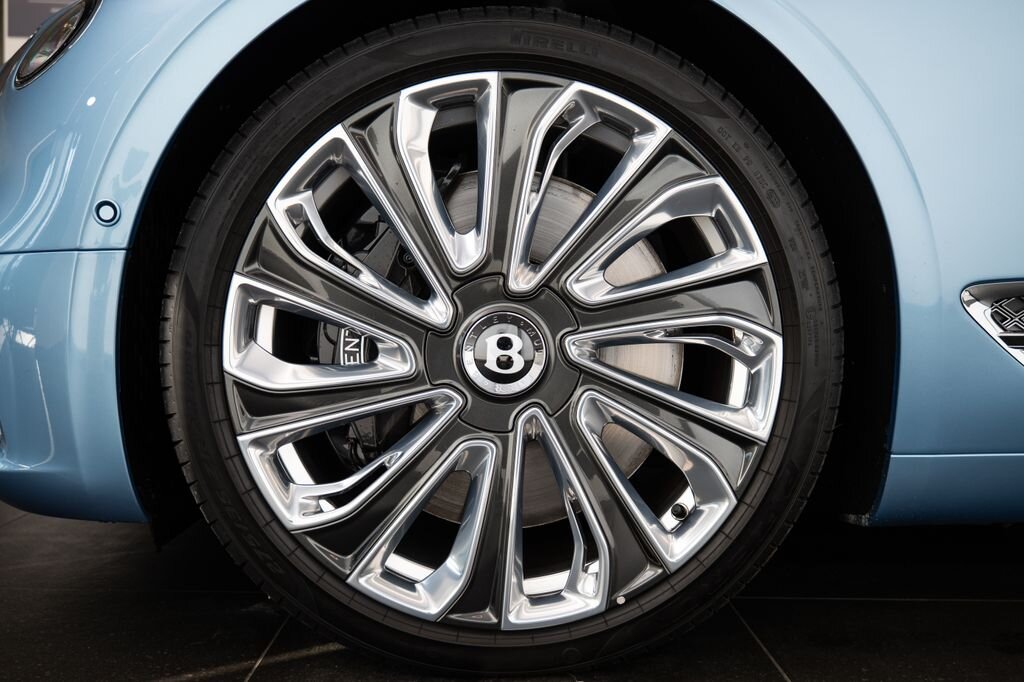 Bentley Continental GTC Kabriolet 4,0 l 404 kw