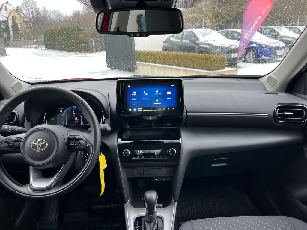 Toyota Yaris Cross SUV 1,5 l 68 kw