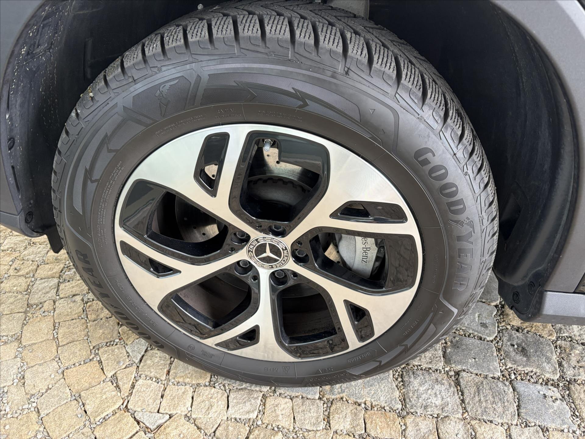 Mercedes-Benz GLC SUV / Terénní 2,0 l 145 kw