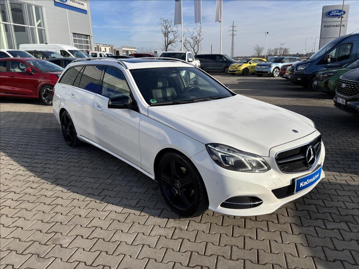 Mercedes-Benz Třídy E Kombi 2,1 l 125 kw