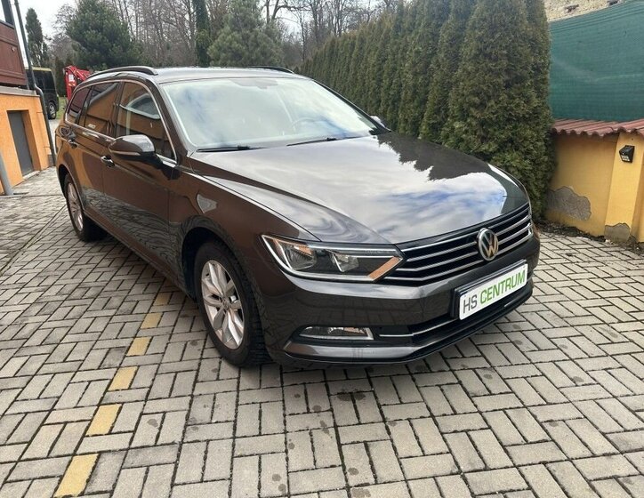 Volkswagen Passat Kombi 2,0 l 110 kw