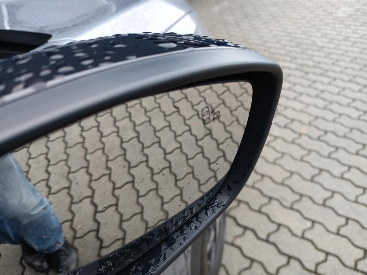 Opel Mokka SUV 1,2 l 100 kw