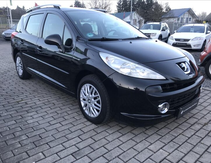 Peugeot 207 Hatchback 1,6 l 88 kw
