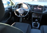 Volkswagen T-Roc SUV / Terénní 1,6 l 85 kw