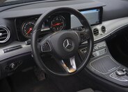 Mercedes-Benz Třídy E Kombi 2,0 l 143 kw