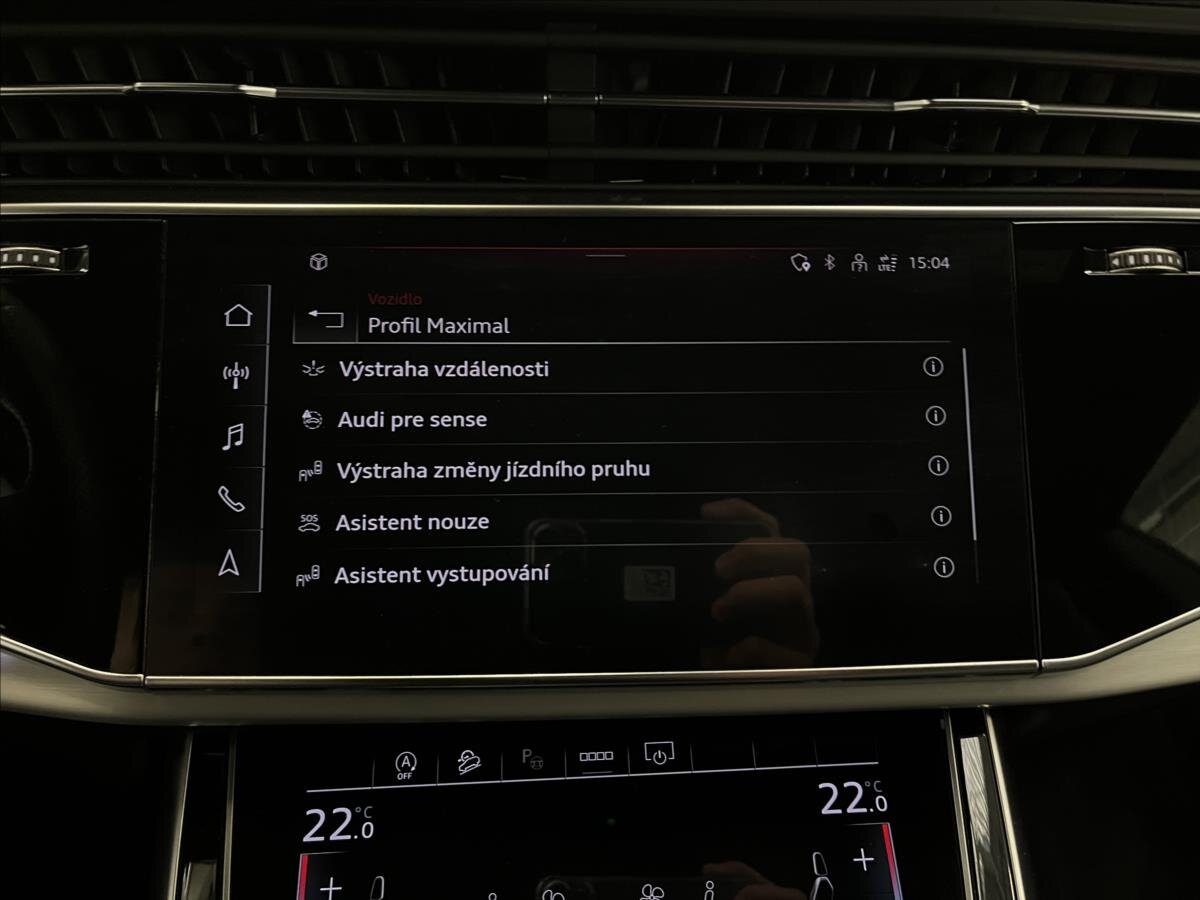 Audi Q8 SUV 3,0 l 210 kw