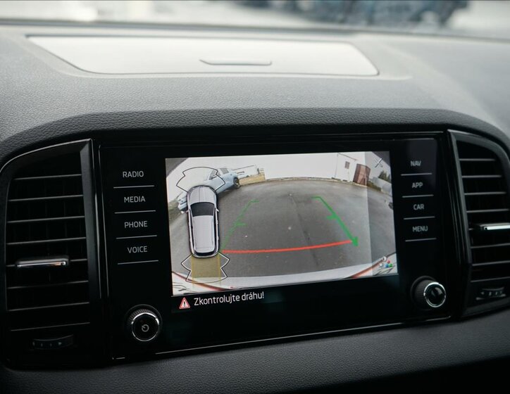 Škoda Karoq SUV / Terénní 1,5 l 110 kw