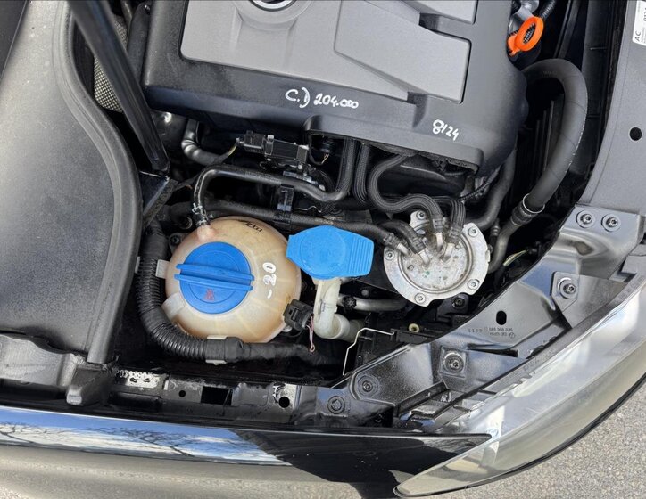 Volkswagen Golf Hatchback 1,6 l 77 kw