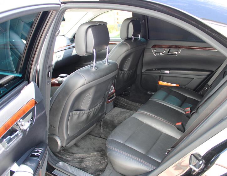 Mercedes-Benz Třídy S 9