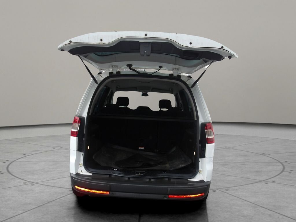 Ford Galaxy MPV 2,0 l 107 kw