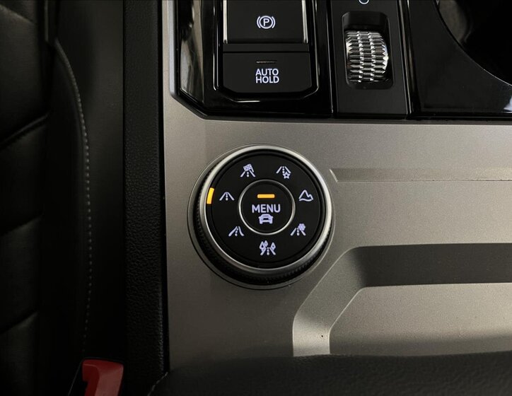 Volkswagen Touareg 17