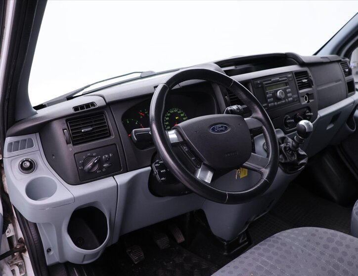 Ford Transit Kombi 2,2 l 92 kw