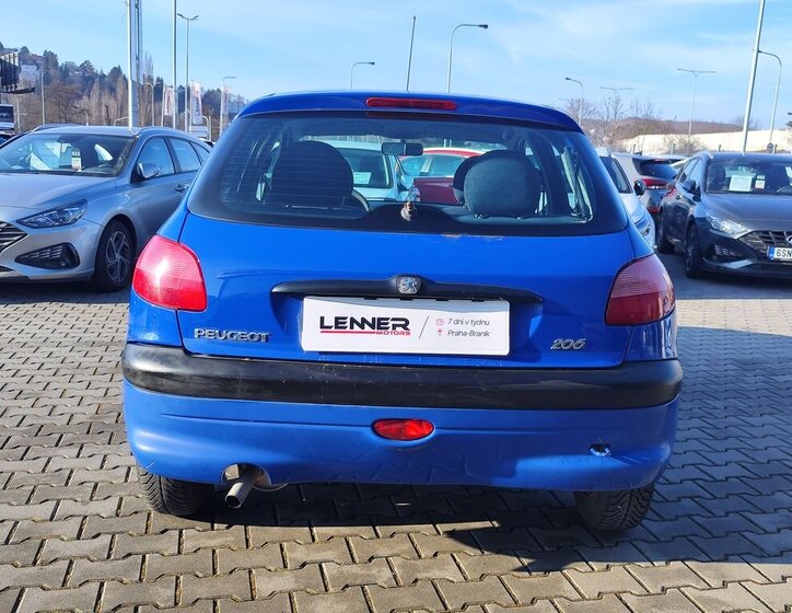 Peugeot 206 Hatchback 1,1 l 44 kw