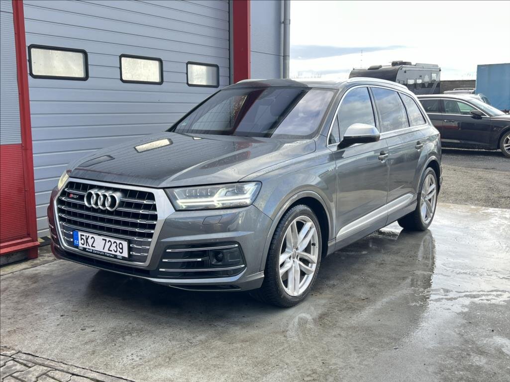 Audi SQ7 SUV 4,0 l 320 kw