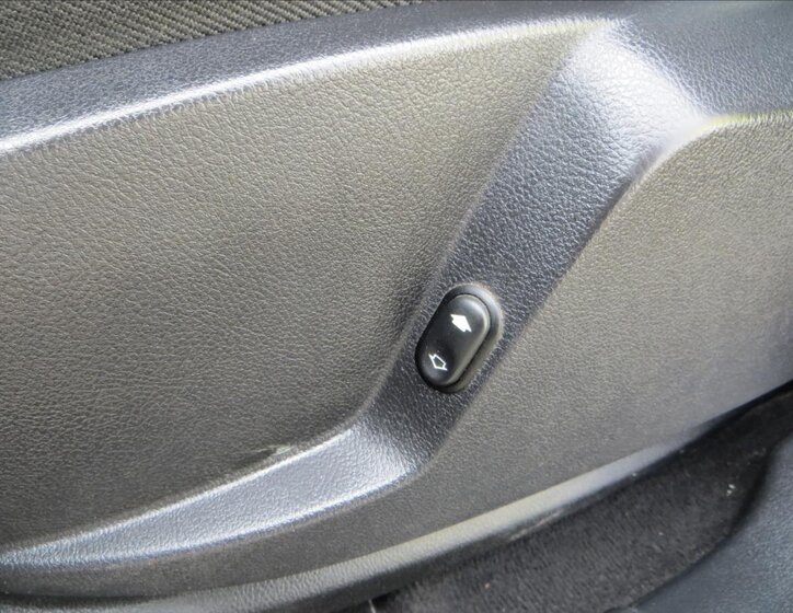 Ford Galaxy MPV 2,0 l 103 kw