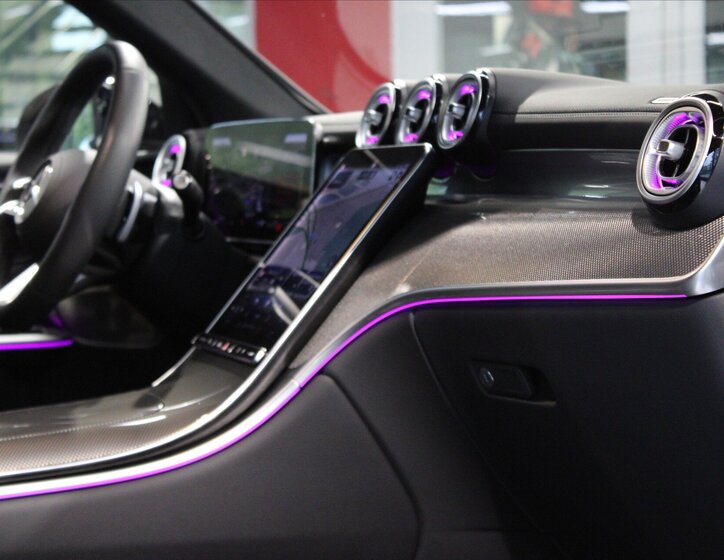 Mercedes-Benz GLC 27