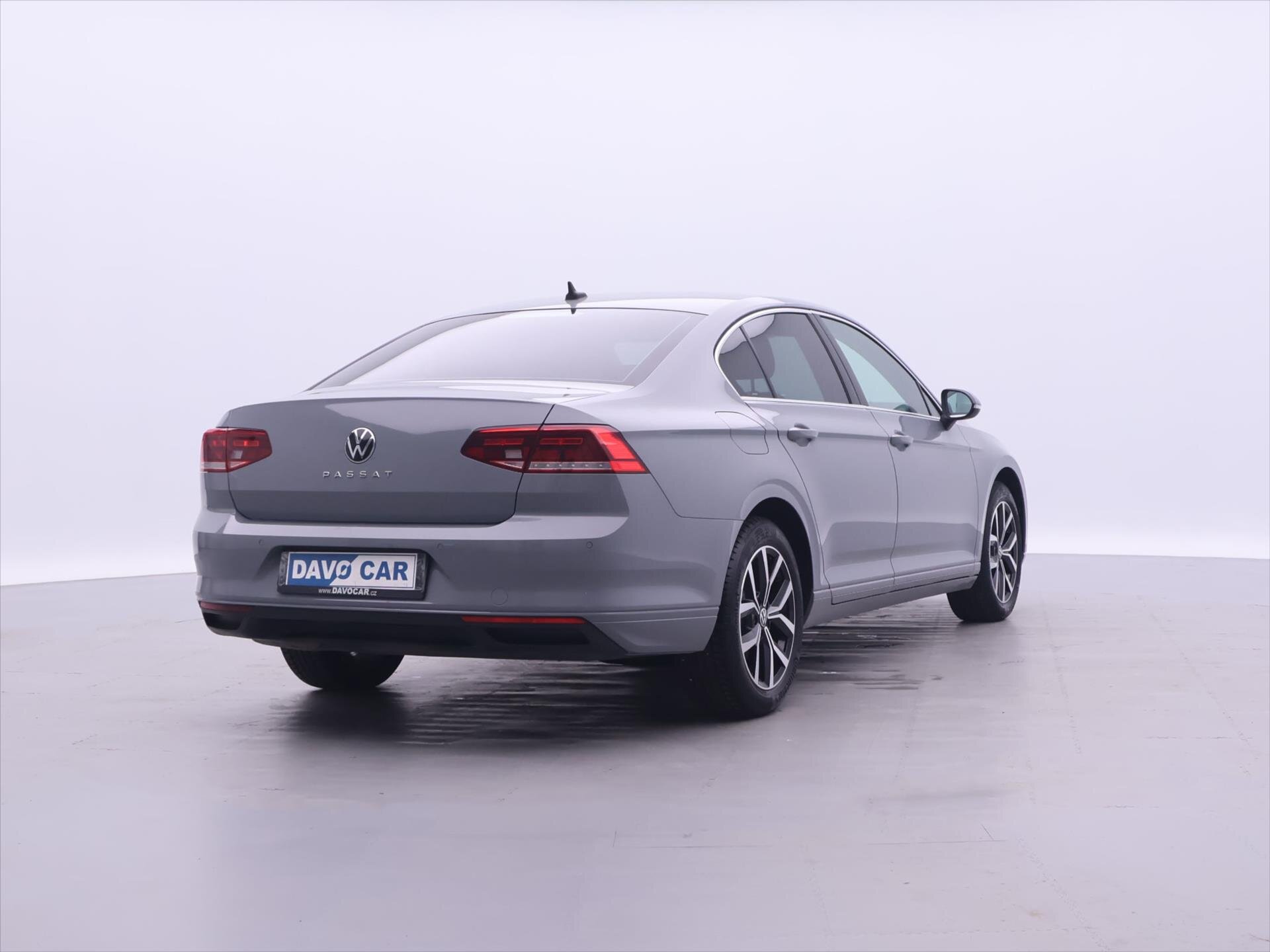 Volkswagen Passat Sedan / Limuzína 1,5 l 110 kw