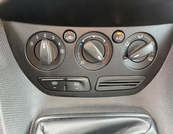 Ford Transit Connect MPV 1,6 l 85 kw