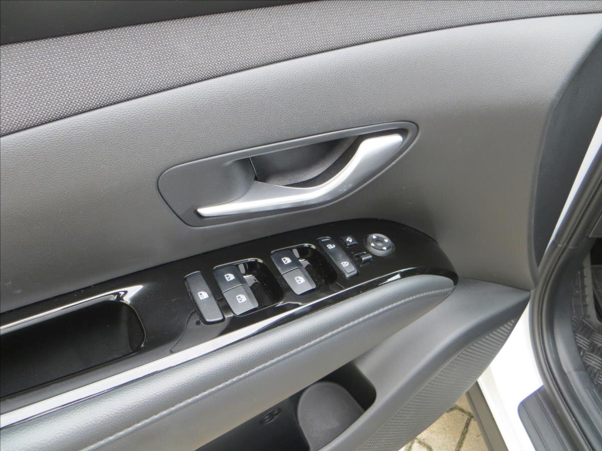 Hyundai Tucson SUV / Terénní 1,6 l 110 kw