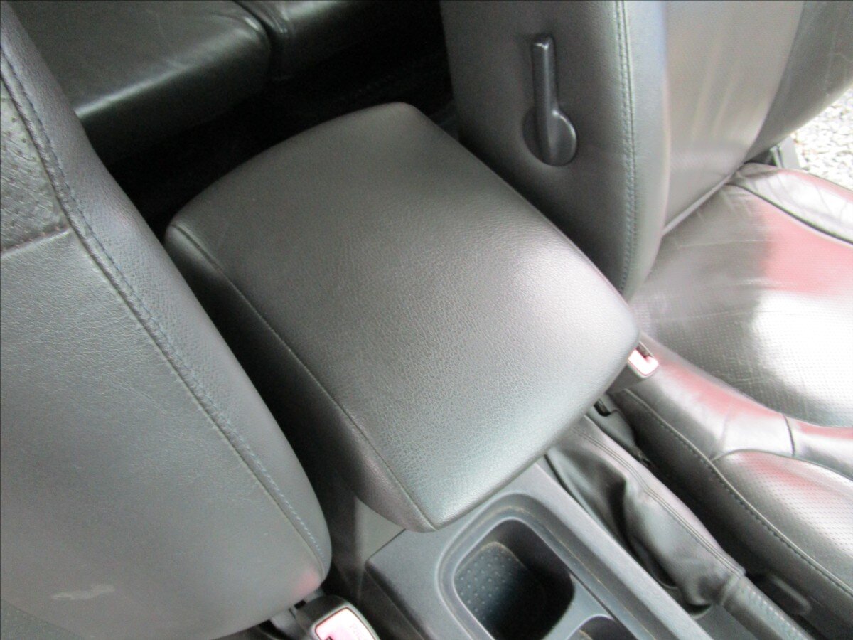 Nissan Navara Ostatní 2,5 l 126 kw