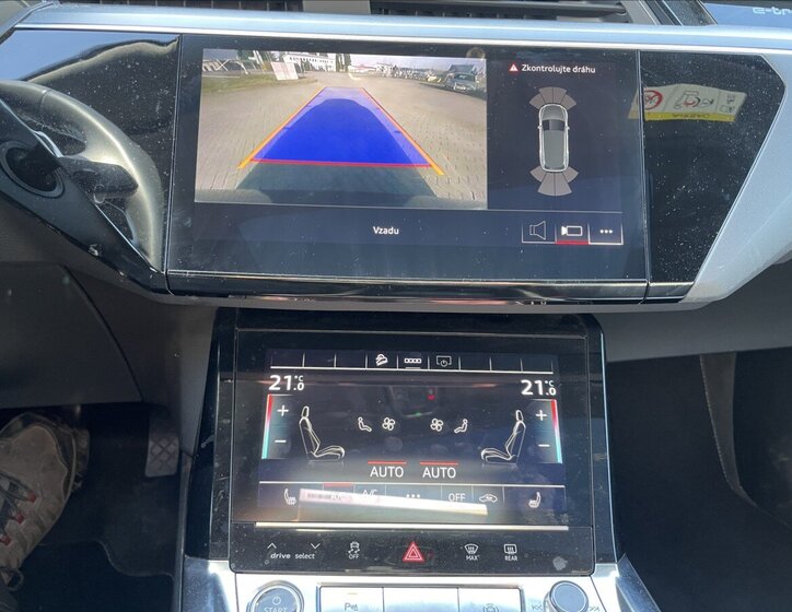 Audi e-tron Kombi 0,0 300 kw