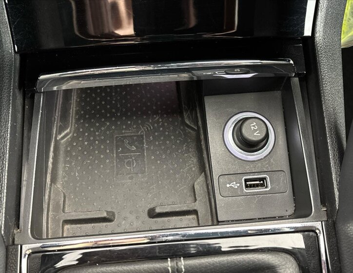 Škoda Karoq SUV / Terénní 2,0 l 110 kw