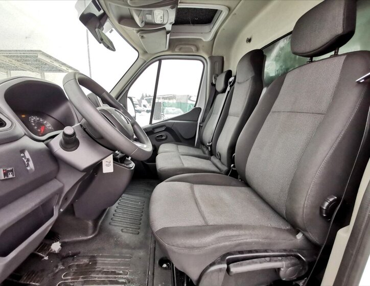 Renault Master Valník 2,3 l 120 kw