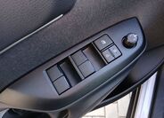 Toyota Yaris Cross 17