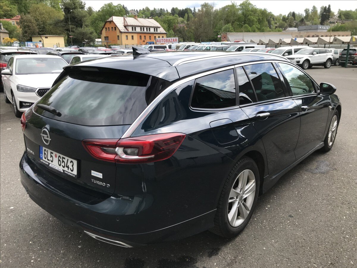 Opel Insignia Kombi 2,0 l 125 kw
