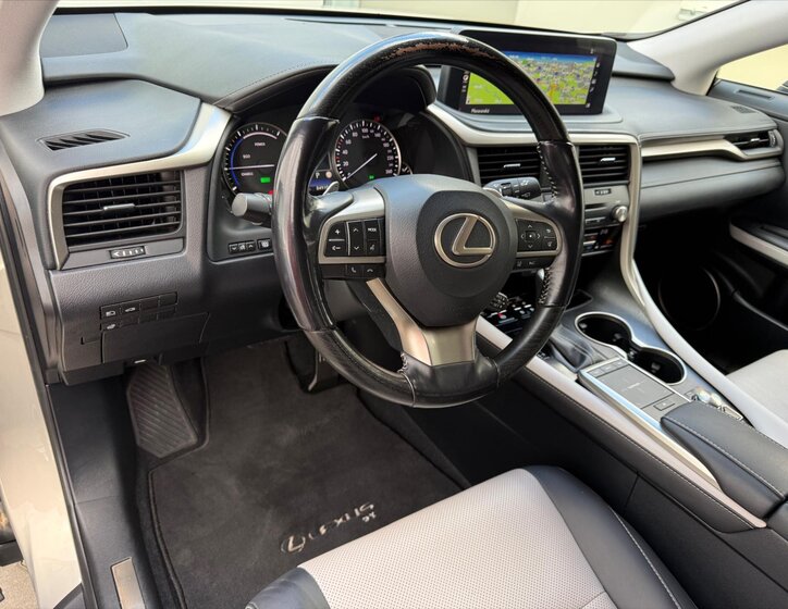 Lexus RX 450h 7