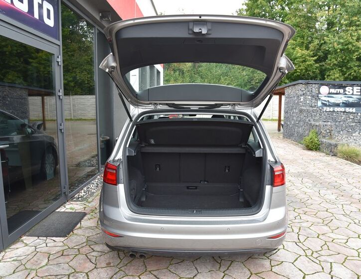 Volkswagen Golf Sportsvan 37