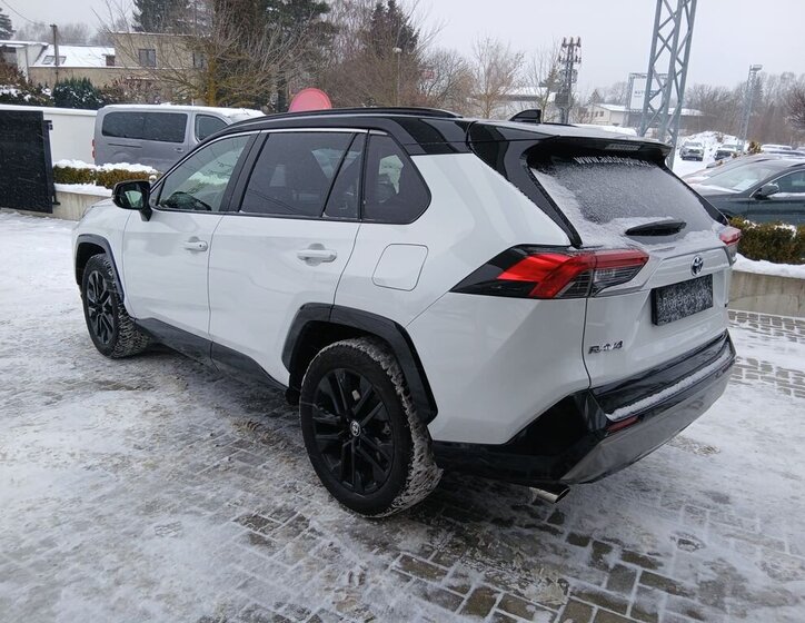 Toyota RAV4 4