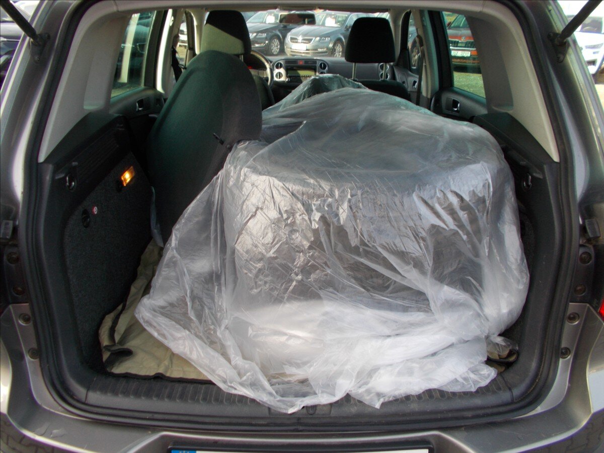 Volkswagen Tiguan SUV 2,0 l 103 kw