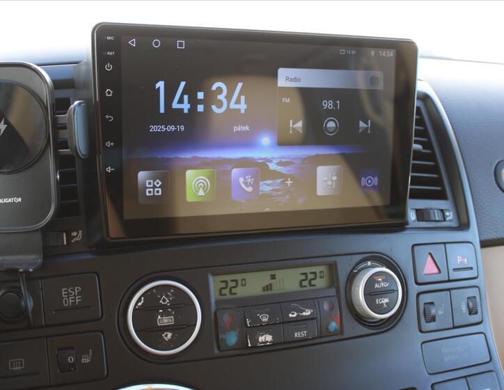 Volkswagen Multivan 18