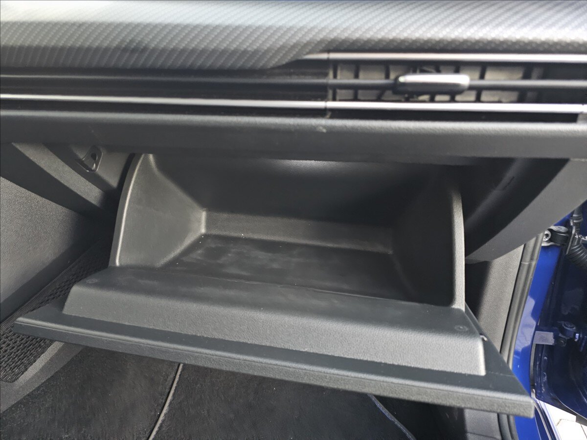 Volkswagen Golf Kombi 2,0 l 235 kw