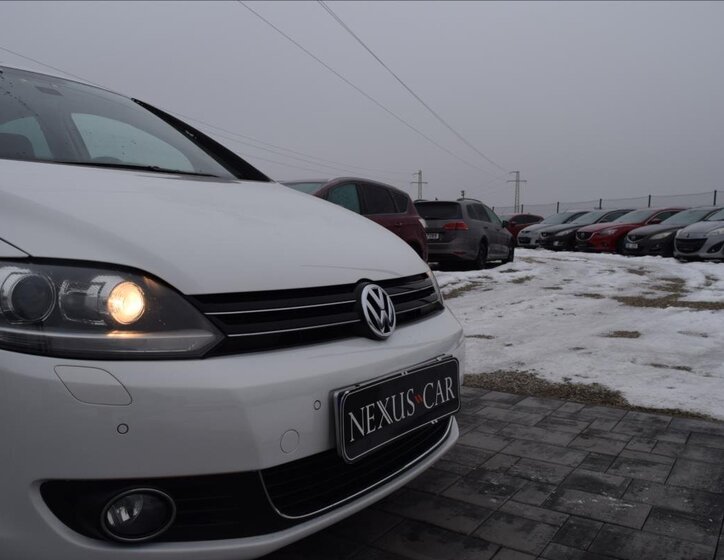 Volkswagen Golf Kombi 1,6 l 77 kw