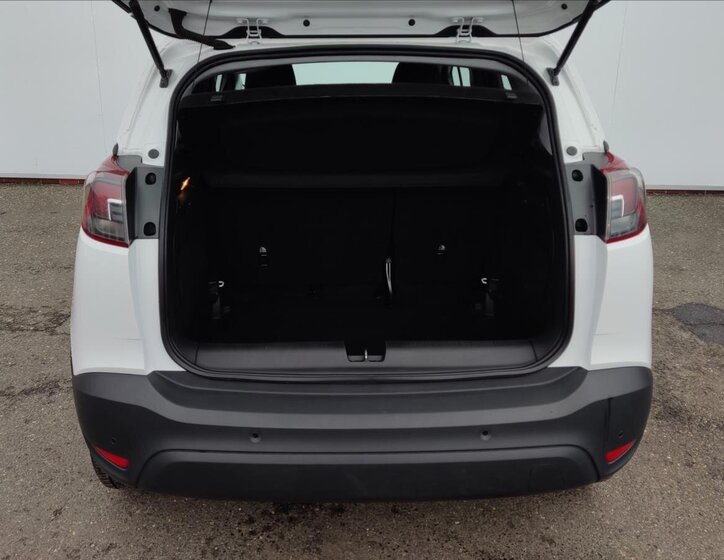 Opel Crossland X SUV 1,2 l 61 kw