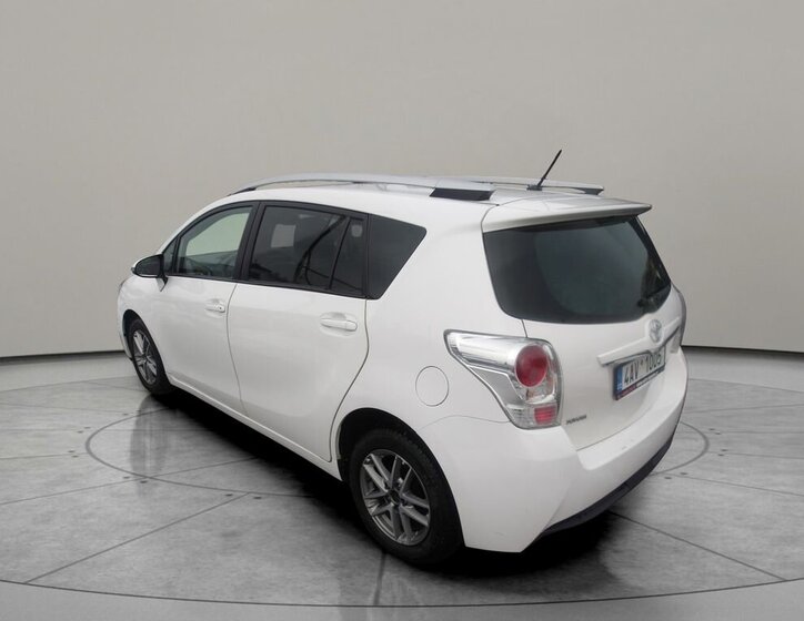 Toyota Verso MPV 1,6 l 82 kw
