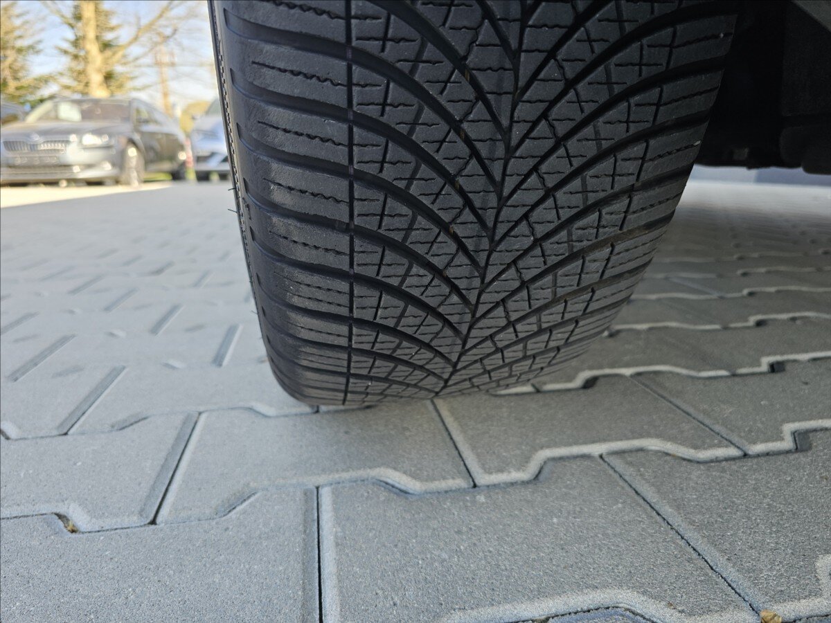 Seat Ateca Kombi 1,4 l 132 kw