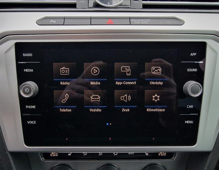 Volkswagen Passat Kombi 1,4 l 110 kw