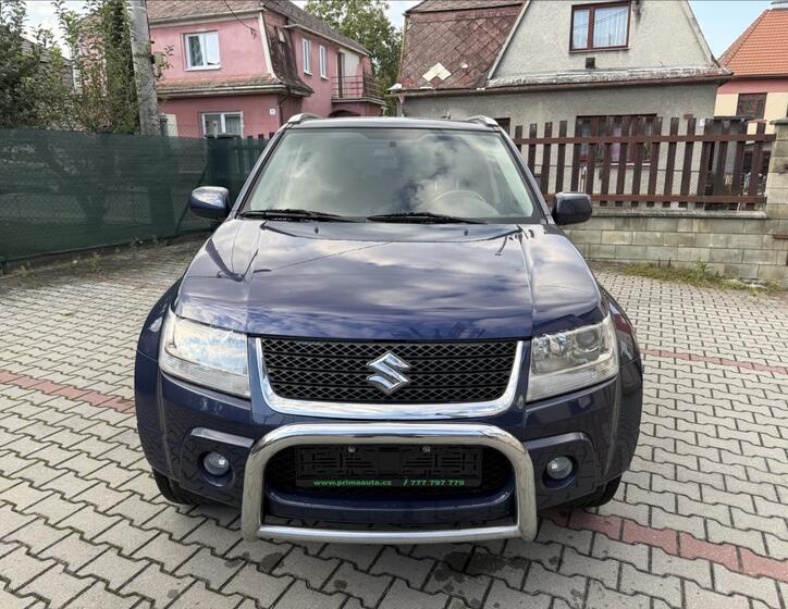 Suzuki Grand Vitara 10