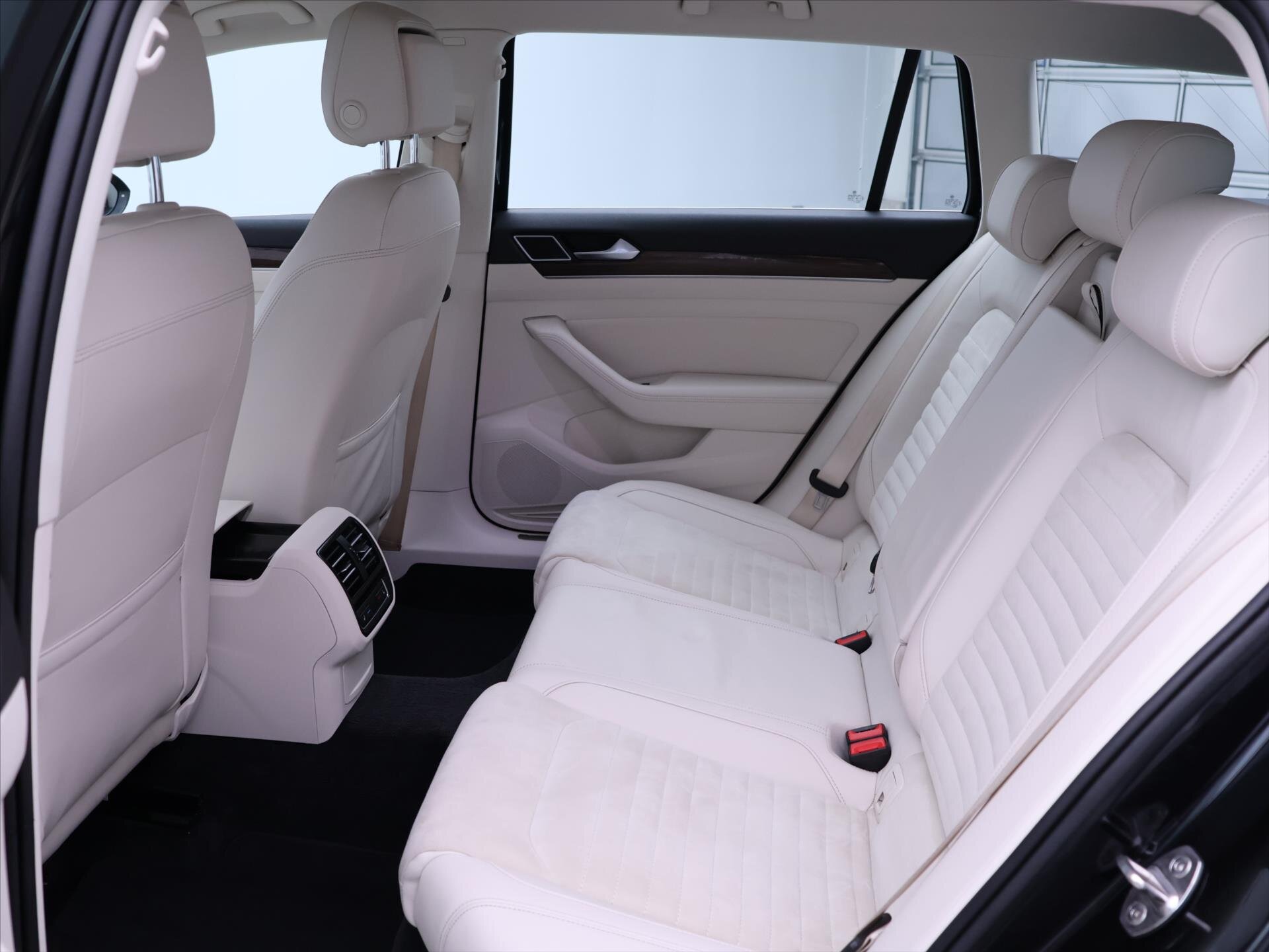 Volkswagen Passat Kombi 1,4 l 110 kw