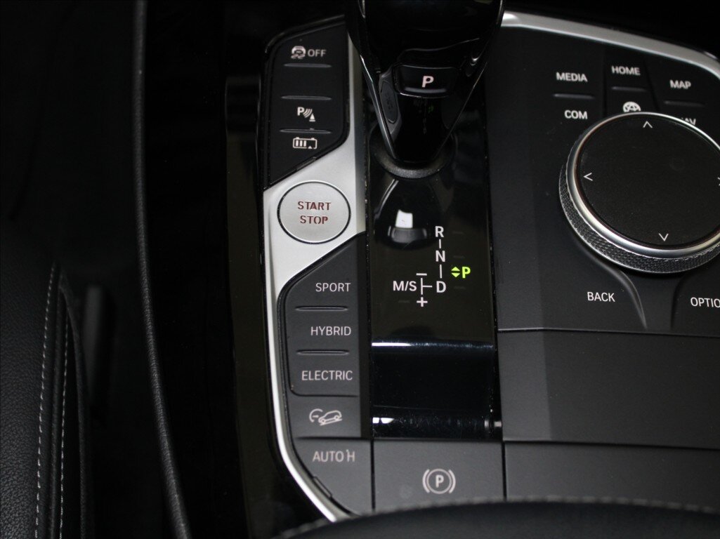 BMW X3 SUV 2,0 l 215 kw