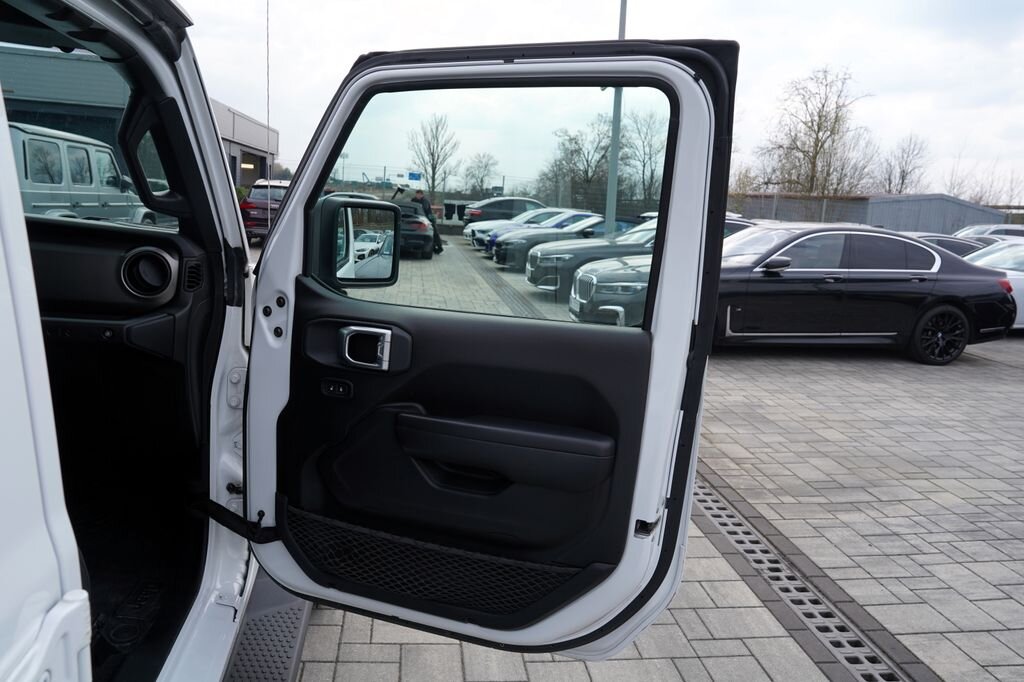 Jeep Wrangler SUV / Terénní 2,1 l 147 kw