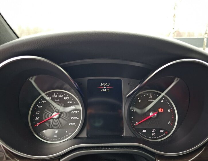 Mercedes-Benz Třídy V VAN-Minibus 2,0 l 174 kw