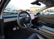 Tesla Model 3 9